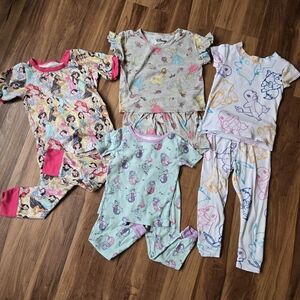 Girls 4T set of 4 pairs short sleeve Pajama tops with matching bottoms GUC